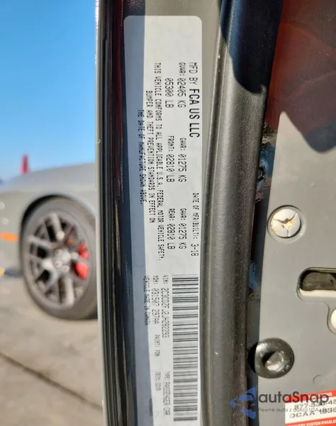 2018 Dodge Challenger R/T 392 z USA, uszkodzony, nr VIN 2C3CDZFJ2JH282293